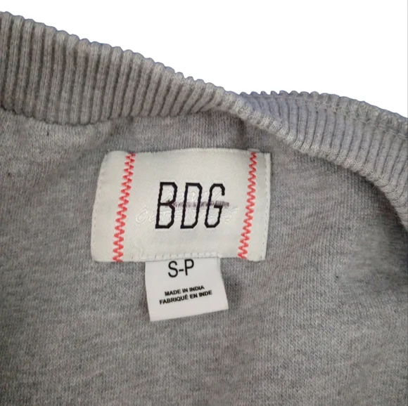 BDG Urban Outfitters Crochet Gray Cropper Pullover Sweater - Picture 5 of 8